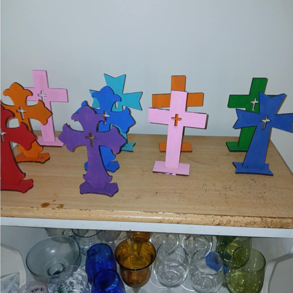 Colorful Wooden Cross Decor Set